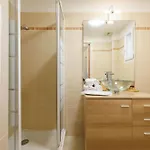 La Petite Yourhosthelper Nyaraló Grimaud